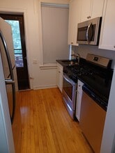 637 Library Pl, Unit 637 Library Place #3 in Evanston, IL - Foto de edificio - Building Photo