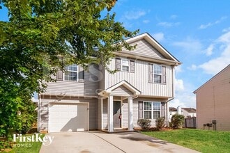 524 Ellingsworth Ln in Charlotte, NC - Building Photo - Building Photo