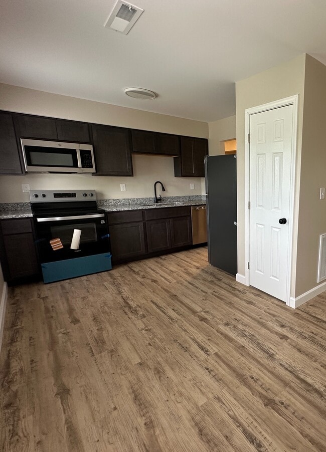 property at 1216 Gregg St