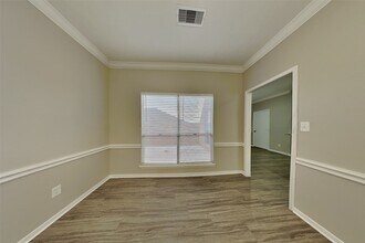 2127 Jamara Ln in Houston, TX - Building Photo - Building Photo