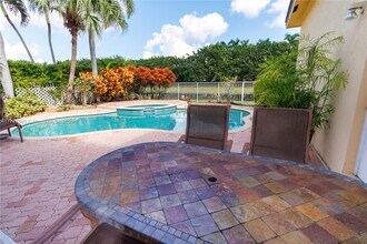 1762 Ibis Ln in Weston, FL - Building Photo - Building Photo