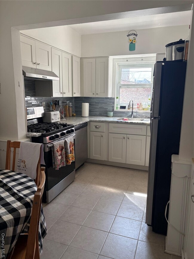 344 E Penn St in Long Beach, NY - Building Photo - Building Photo