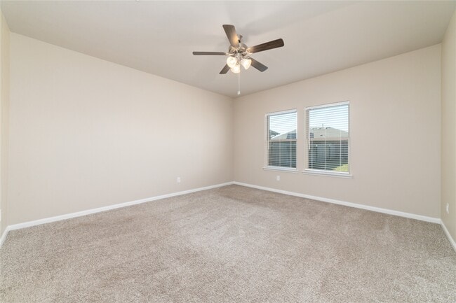 property at 5615 Cedar Cres Ct