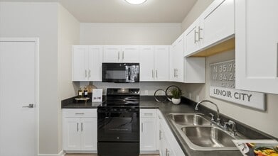 Authentix Town Creek in Lenoir City, TN - Building Photo - Building Photo