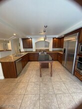 8417 Cambria Cellars Ct in Las Vegas, NV - Building Photo - Building Photo