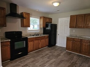 406 Judd St in Sanford, NC - Building Photo - Building Photo