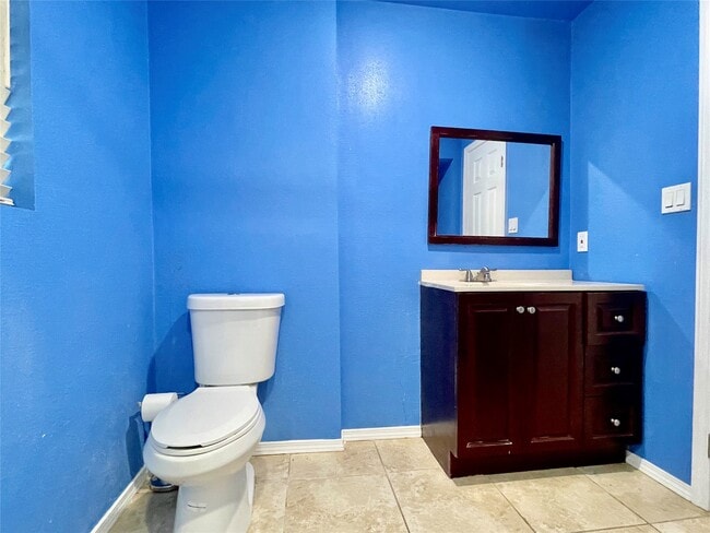 8302 Coastway Ln in Houston, TX - Building Photo - Building Photo