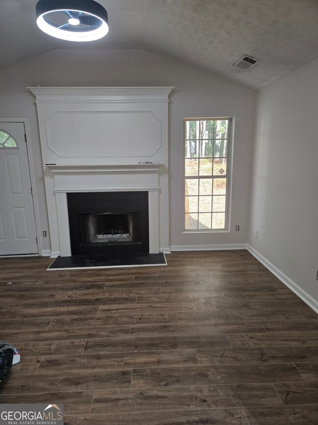 3728 Oakland Spring Ct in Snellville, GA - Building Photo - Building Photo