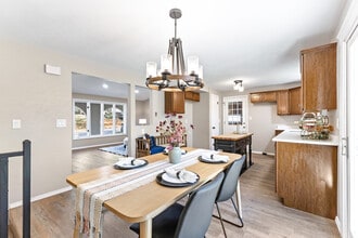 2437 Deer Trl in Green Bay, WI - Building Photo - Building Photo