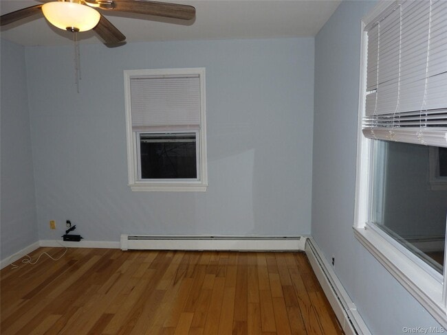 154 Buena Vista Rd in New City, NY - Building Photo - Building Photo