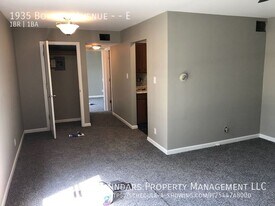 1935 N Bowman Ave in Danville, IL - Building Photo