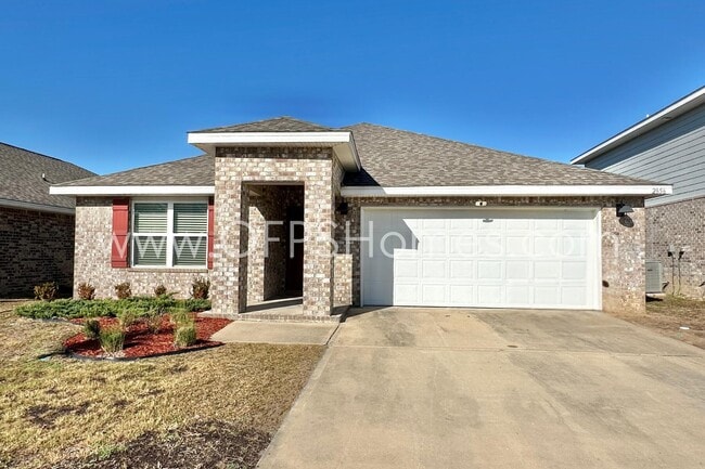 2856 Patriot Ridge Dr in Crestview, FL - Building Photo - Building Photo