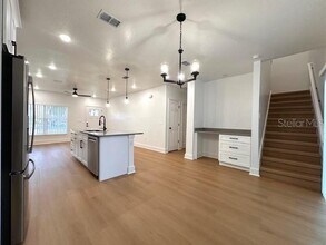 250 E Collins St in Umatilla, FL - Building Photo - Building Photo