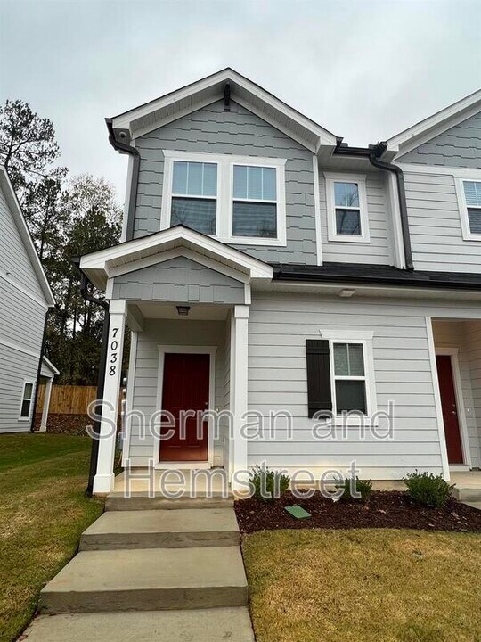 7038 Hummingbird Dr in Grovetown, GA - Building Photo