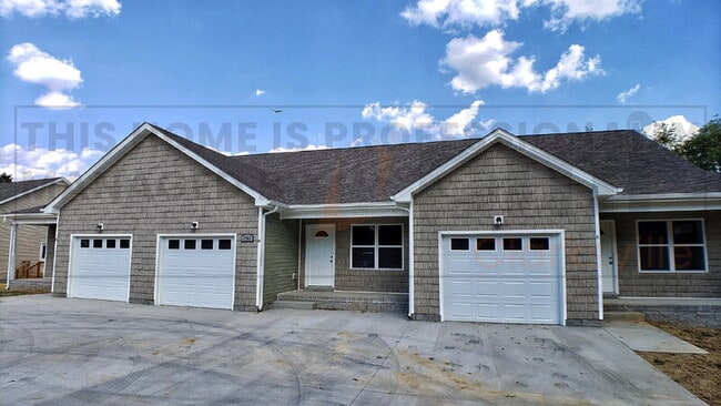 1705 Evans Rd in Clarksville, TN - Building Photo - Building Photo