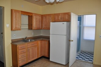 2 Fairfield Ave, Unit A in Norwalk, CT - Foto de edificio - Building Photo