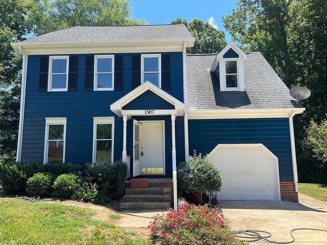 property at 1307 Newfoundland Ct