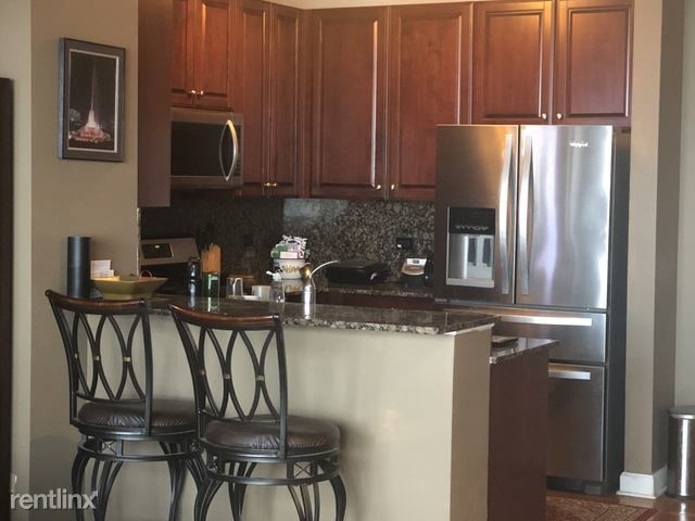 201 N Westshore Dr-Unit -Apt 1706 in Chicago, IL - Building Photo - Building Photo