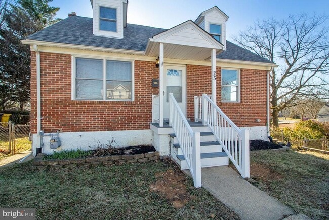 25 Birch Ave in Glen Burnie, MD - Building Photo - Building Photo