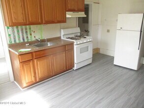 20 Cataract St in Cohoes, NY - Building Photo - Building Photo