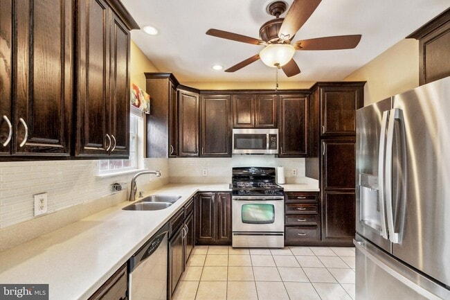 9 Sharon Ln in Stafford, VA - Building Photo - Building Photo