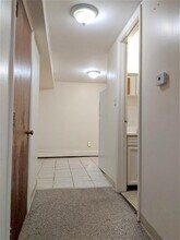 11 Cameron Ave, Unit B in Somerville, MA - Building Photo - Building Photo