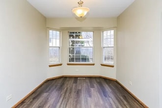 1139 Pin Oak Trail in Aurora, IL - Building Photo - Building Photo