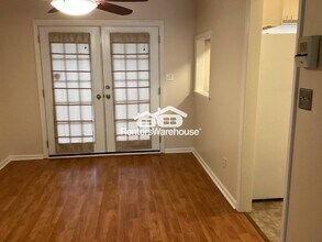 6700 Roswell Rd NE in Atlanta, GA - Foto de edificio - Building Photo