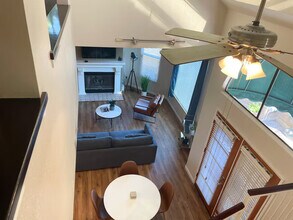 2890 Huntington Blvd in Fresno, CA - Building Photo - Building Photo