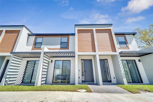 property at 3205 Energy Dr