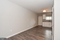 2637 Boone St photo'