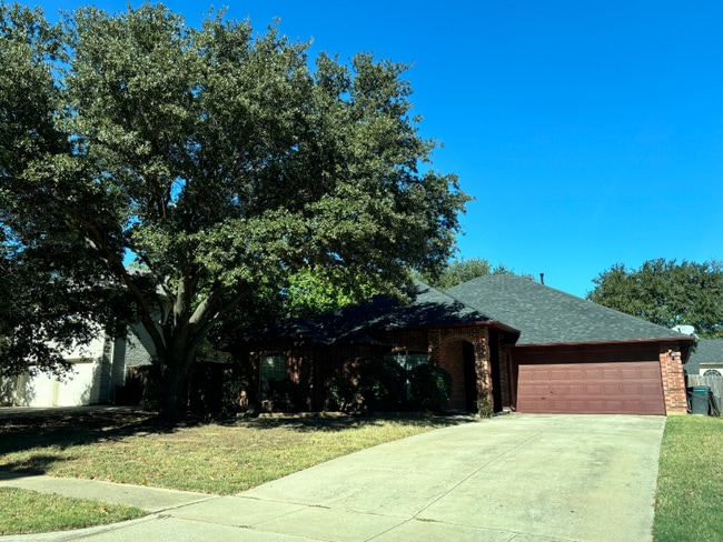 property at 2202 Bowie Ln