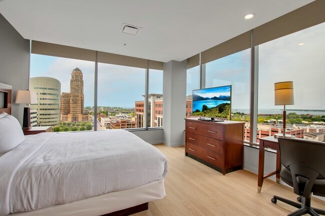 Vistas at Avant in Buffalo, NY - Building Photo - Building Photo