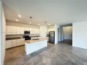 15004 Palamos Cir in Ft. Myers, FL - Building Photo - Building Photo