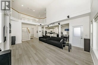 1096 Riverside Dr in Port Coquitlam, BC - Building Photo - Building Photo