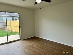3041 Pine Valley Dr in New Braunfels, TX - Building Photo - Building Photo