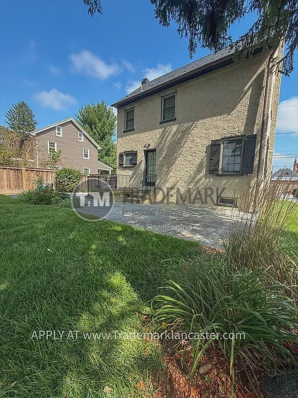 property at 2314 Wood St
