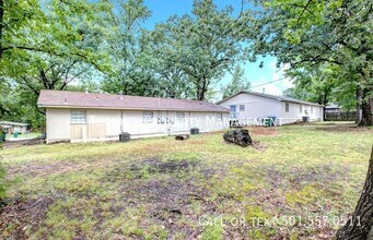 8901 Tanya Dr in Little Rock, AR - Building Photo - Building Photo