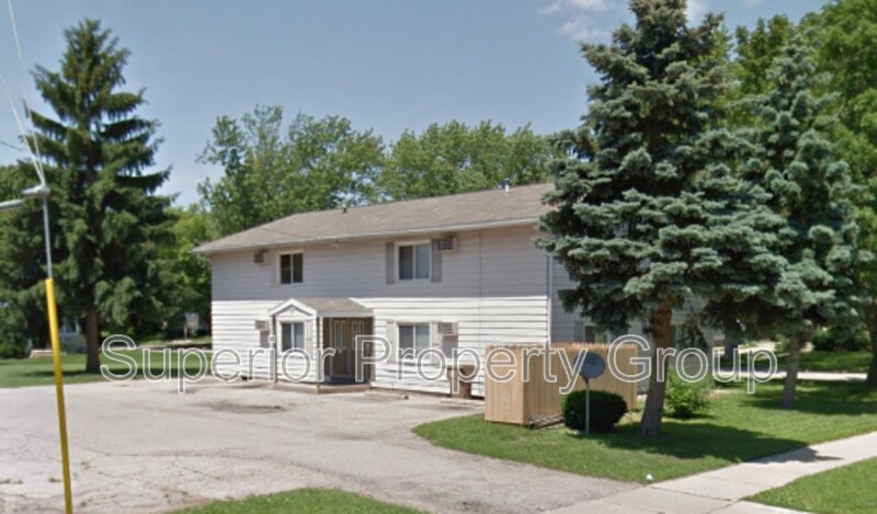 714 N Oak St in Madison, WI - Building Photo