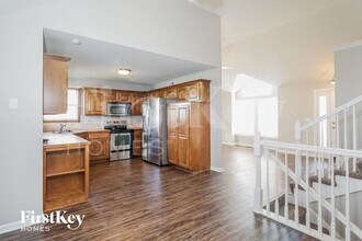 812 Emerson Dr in Belton, MO - Building Photo - Building Photo
