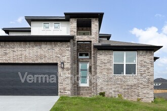 1081 Whistler St in Centerton, AR - Building Photo - Building Photo