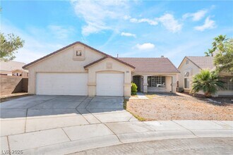 2816 Evelyn Lake Ct in Las Vegas, NV - Building Photo - Building Photo