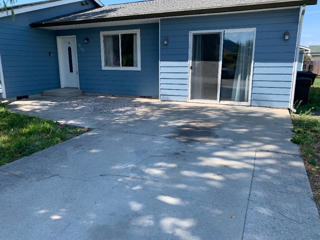 1905 Darlington Dr in Kalispell, MT - Building Photo - Building Photo