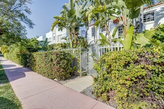 945 Euclid Ave in Miami Beach, FL - Building Photo - Building Photo