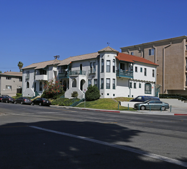 4051-4065 W 4th St in Los Angeles, CA - Building Photo