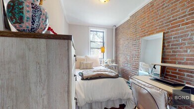 436 W 52nd St in New York, NY - Building Photo - Building Photo
