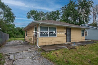 5103 E 10th Ave in Gary, IN - Building Photo - Building Photo
