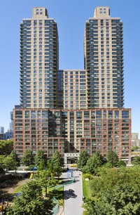 West End Towers in New York, NY - Foto de edificio - Building Photo