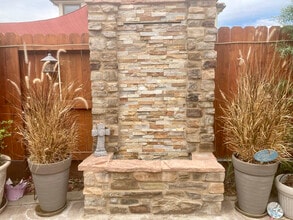 3213 Showcase Way in Modesto, CA - Foto de edificio - Building Photo