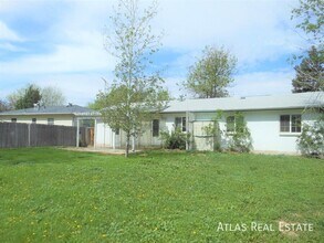 5560 Yuba Way in Denver, CO - Building Photo - Building Photo